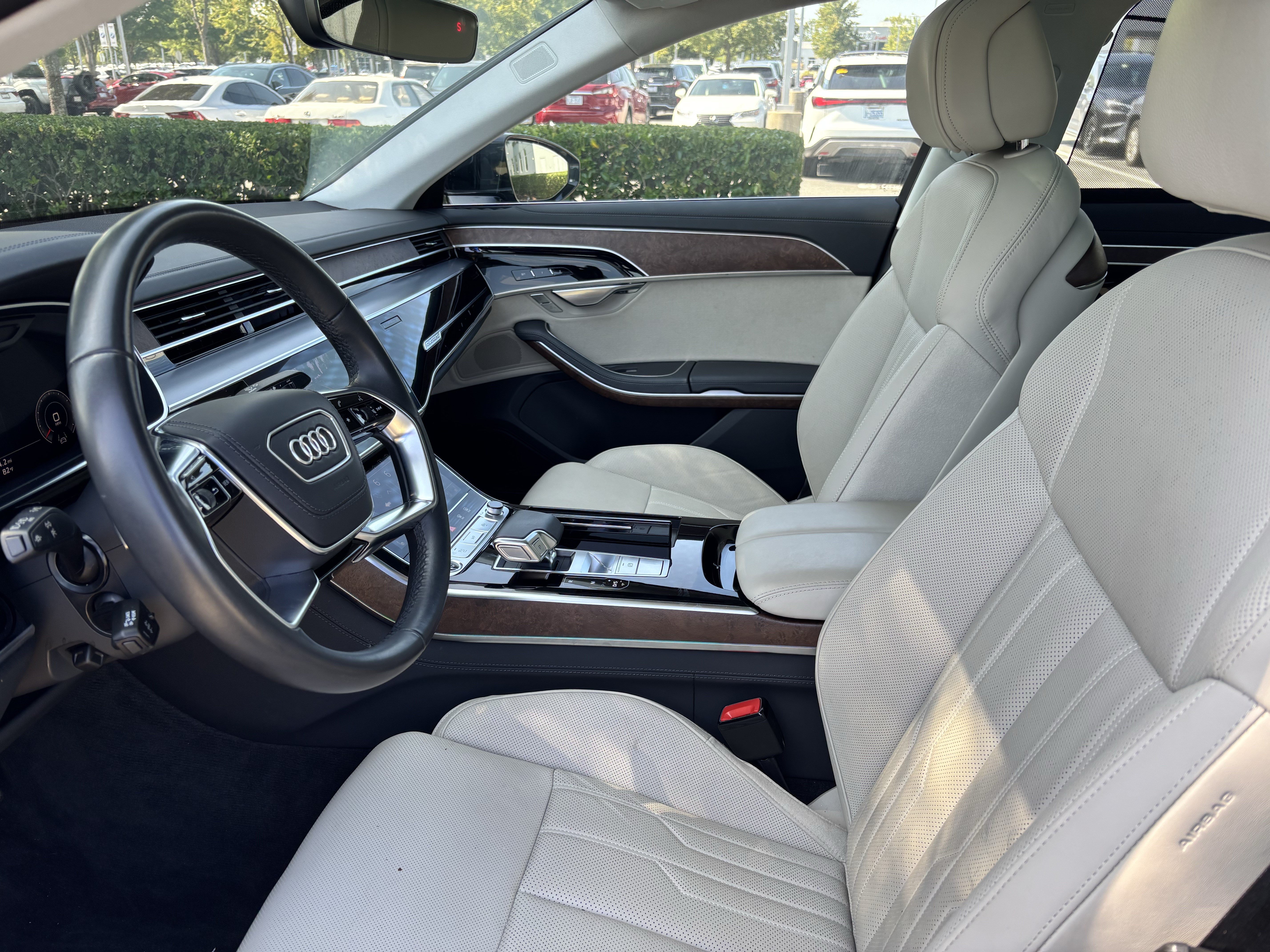 Used 2023 Audi A8 L 3.0T AWD/4WD image 16