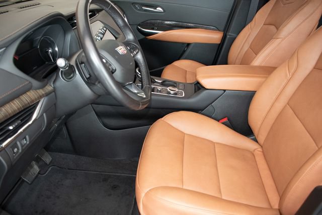 Used 2023 Cadillac XT4 Premium Luxury AWD/4WD image 19