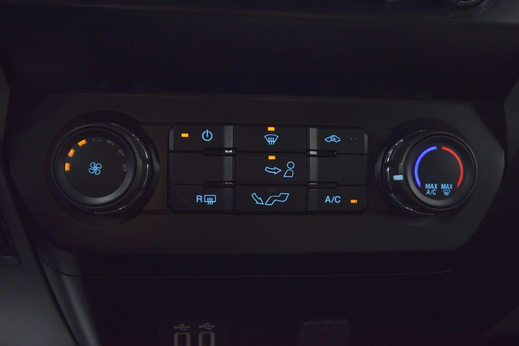 Used 2020 Ford F150 XLT w/ Trailer Tow Package image 33