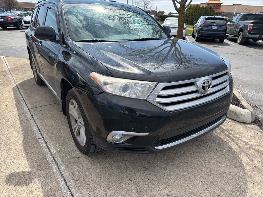 Used 2013 Toyota Highlander Limited image 3