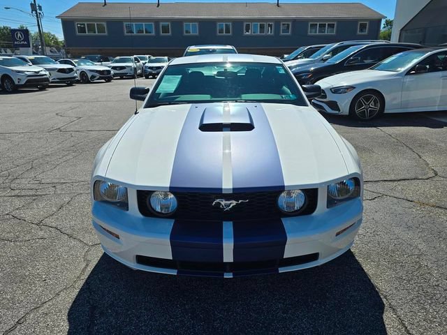 Used 2007 Ford Mustang GT Premium RWD image 3