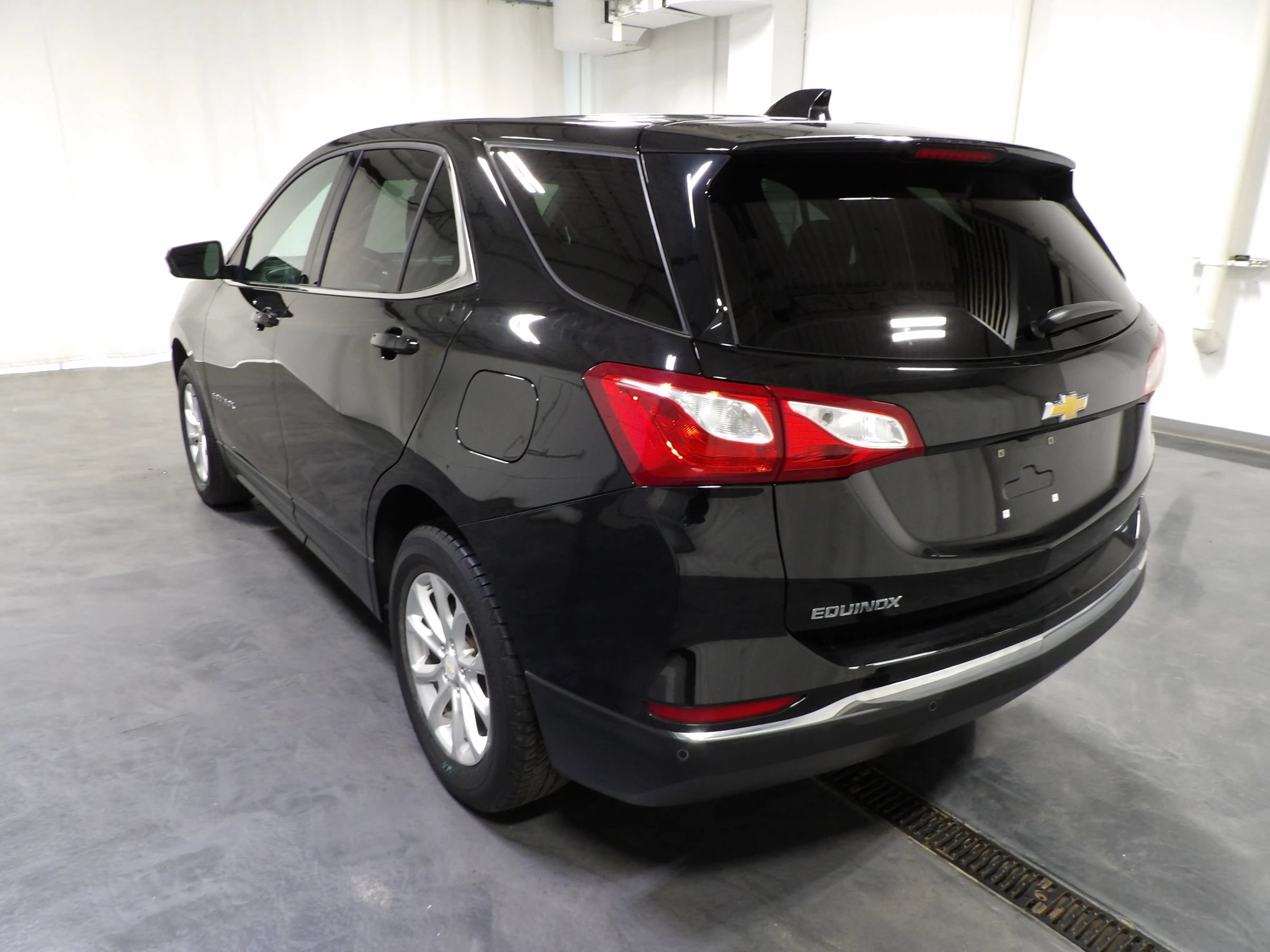 Used 2020 Chevrolet Equinox LT FWD image 6