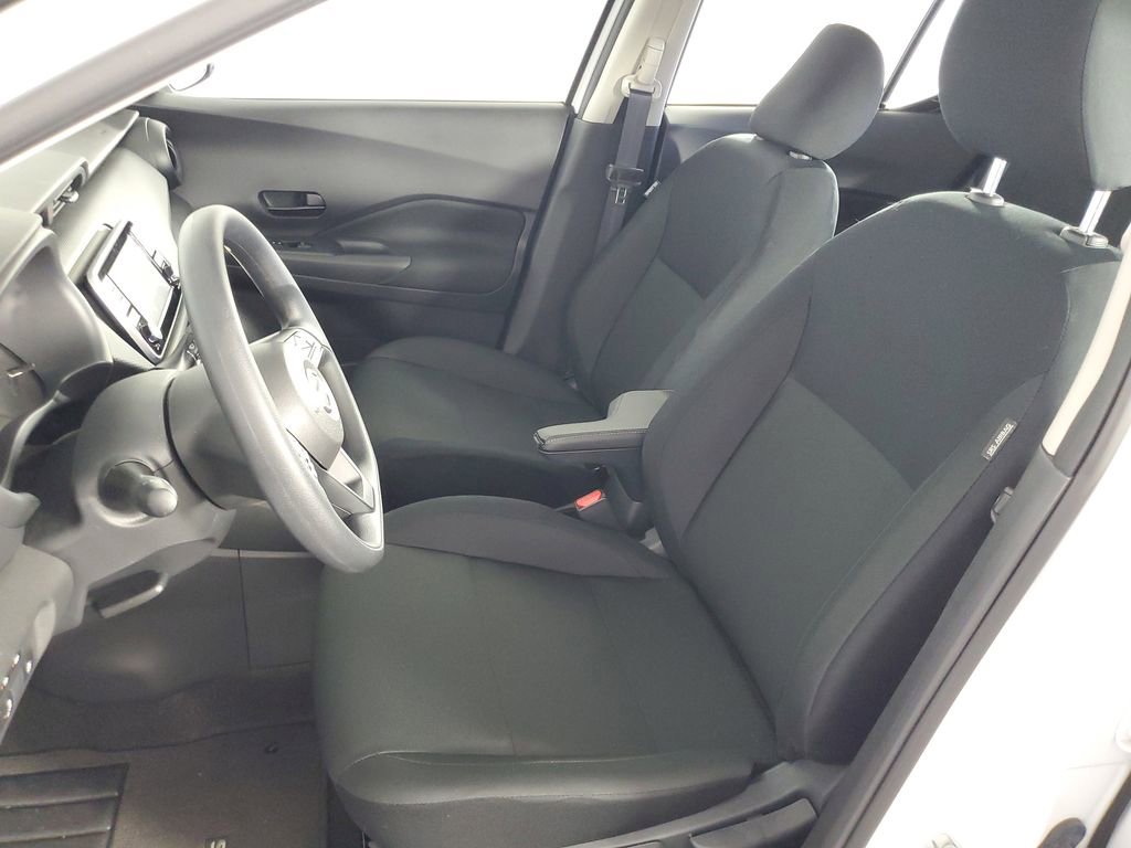 Used 2025 Nissan Kicks Play S FWD image 12