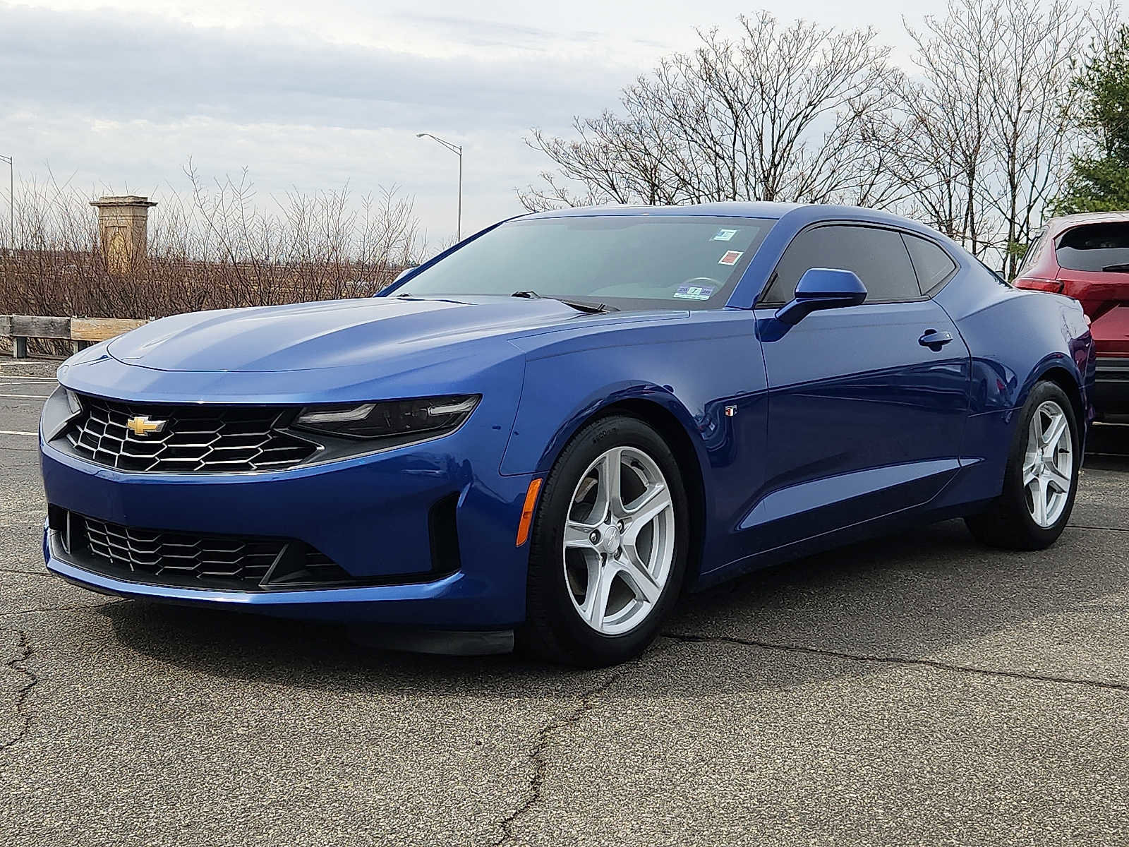 Used 2019 Chevrolet Camaro LT RWD image 3