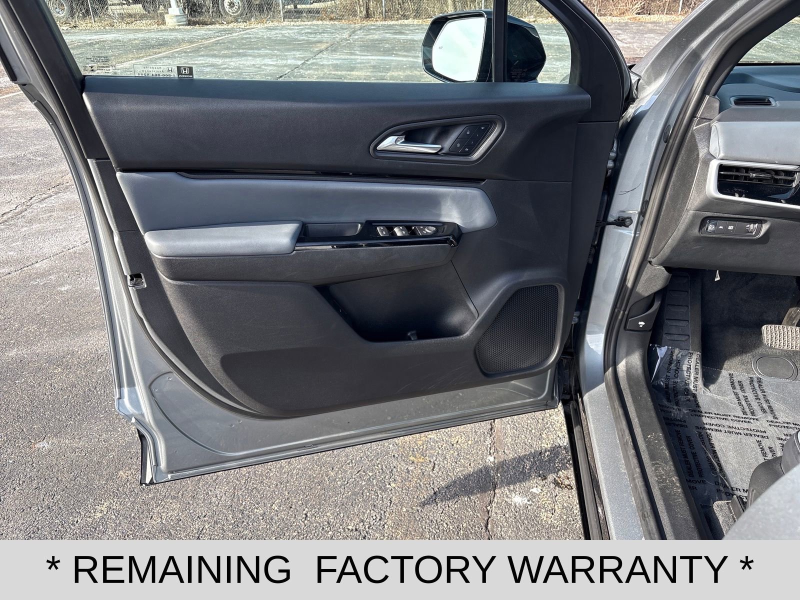 Used 2025 Honda Prologue Touring image 9