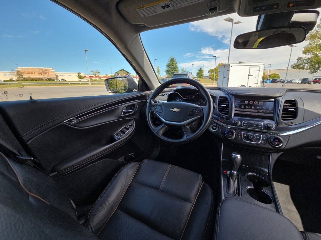 Used 2016 Chevrolet Impala LTZ FWD image 18