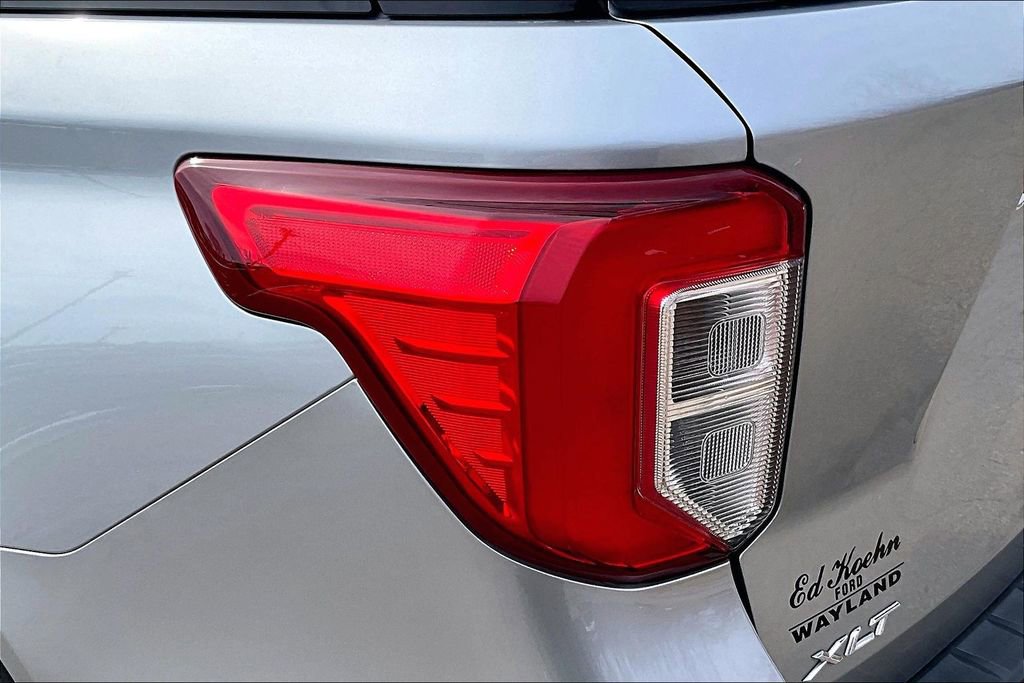 Certified 2023 Ford Explorer XLT w/ Equipment Group 202A image 28