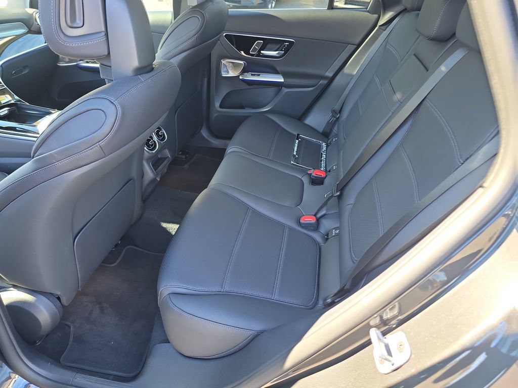 New 2025 Mercedes-Benz GLC 350e 4MATIC image 10