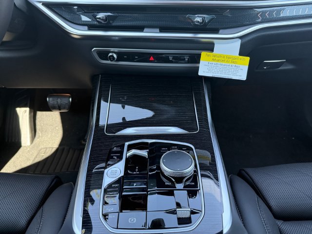 New 2027 BMW X7 xDrive40i w/ M Sport Package AWD/4WD image 11
