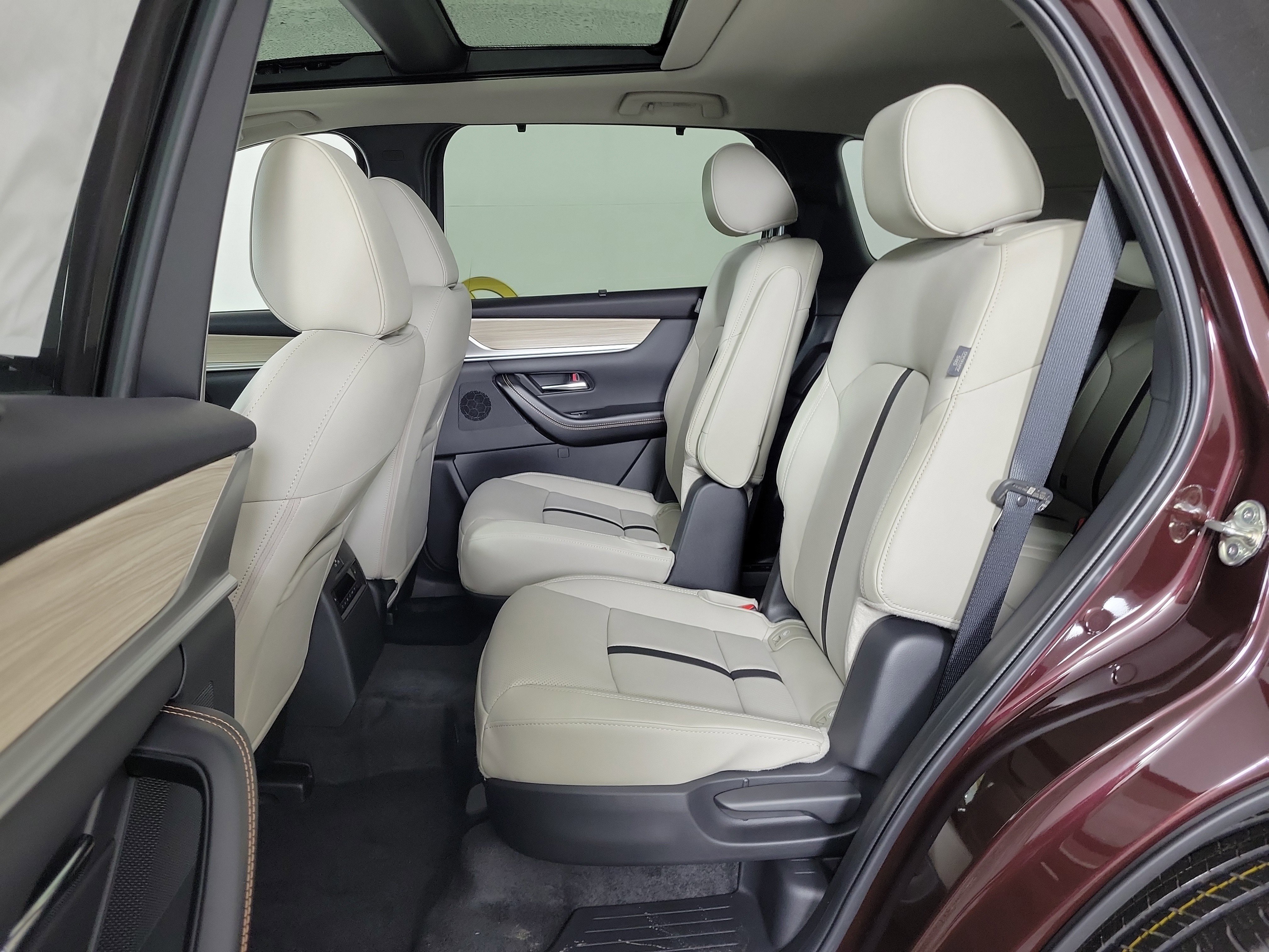 New 2026 MAZDA CX-90 Plug-In Hybrid w/Premium Sport image 12