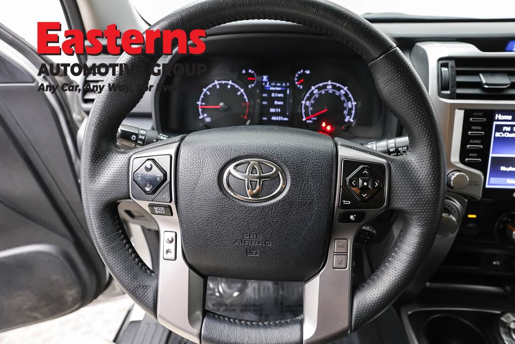 Used 2024 Toyota 4Runner SR5 AWD/4WD image 10