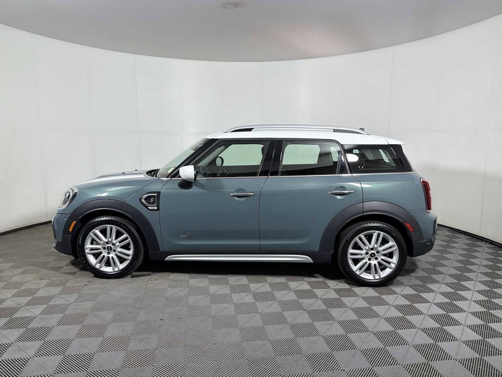 Certified 2024 MINI Cooper Countryman S AWD/4WD image 4