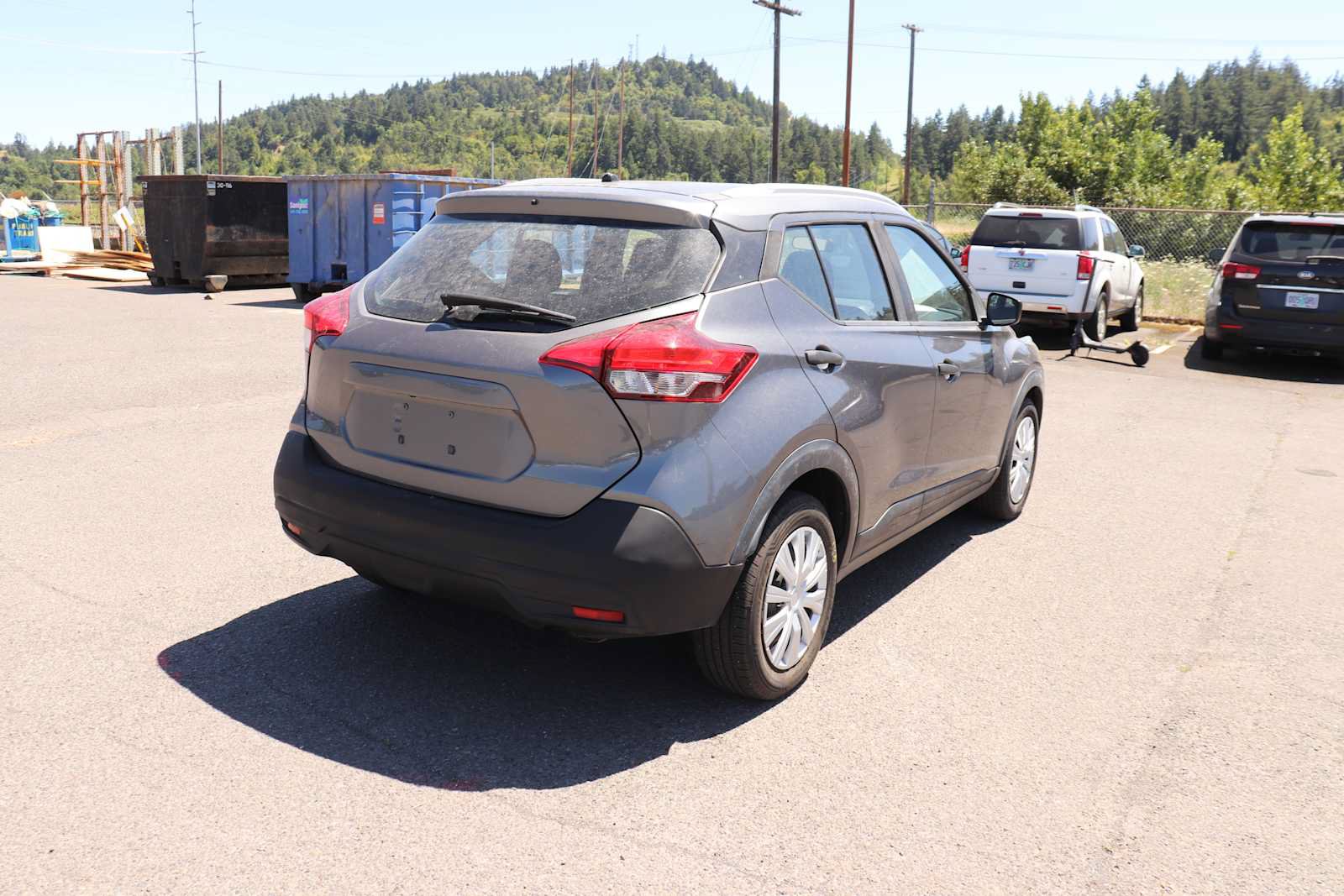 Used 2019 Nissan Kicks S FWD image 5