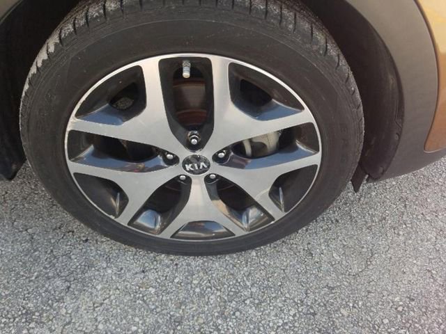 Used 2017 Kia Sportage SX image 21