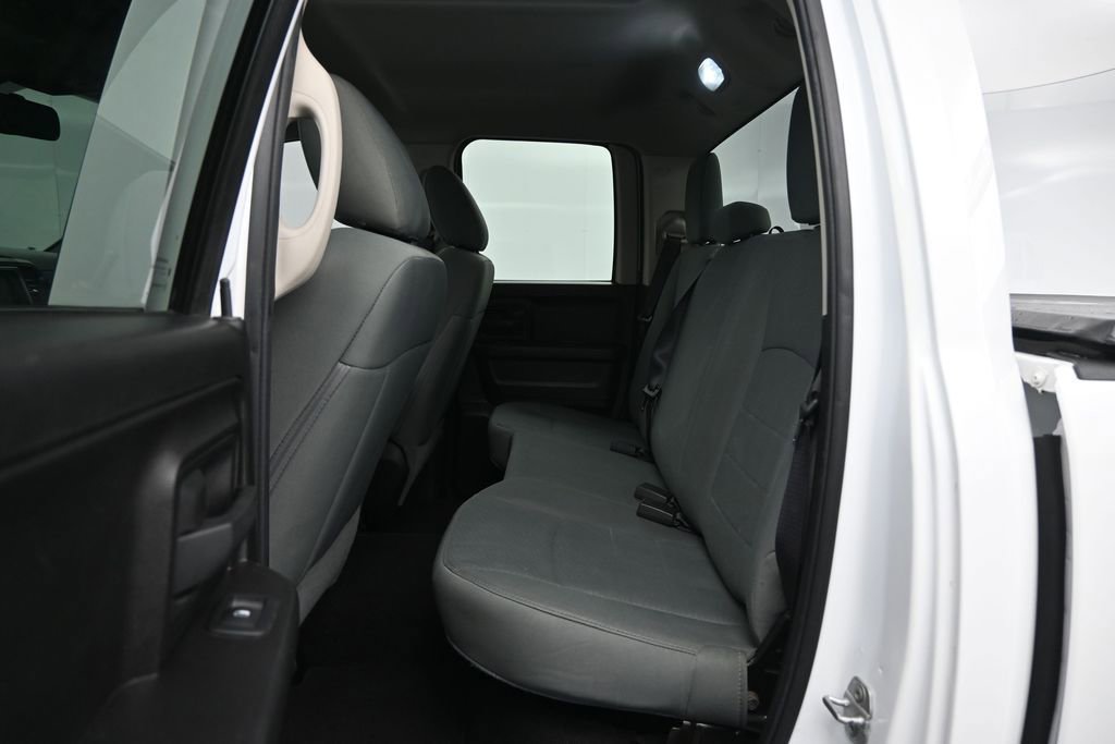 Used 2015 RAM 1500 Express AWD/4WD image 19