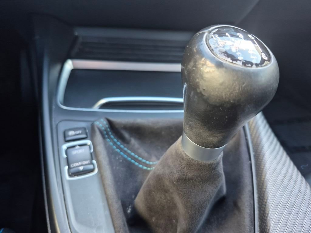 Used 2018 BMW M2 Base image 14