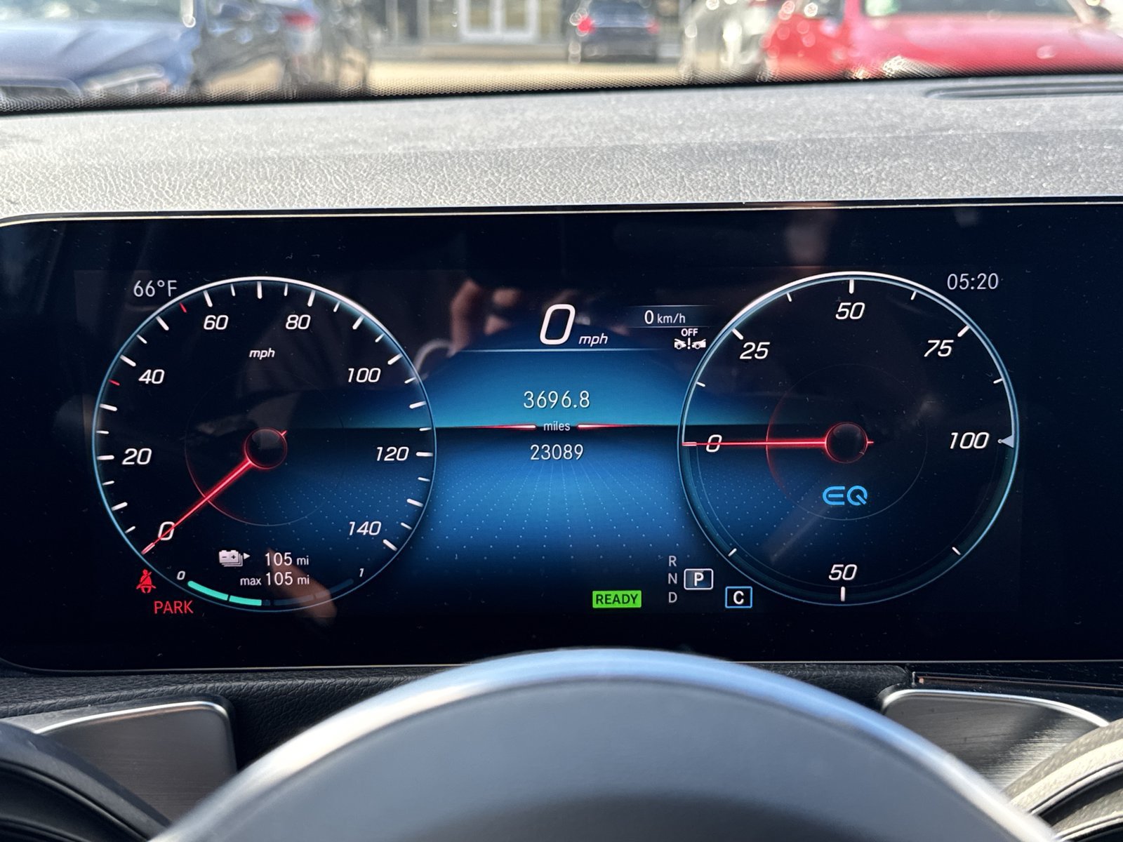Certified 2023 Mercedes-Benz EQB 300 4MATIC image 17