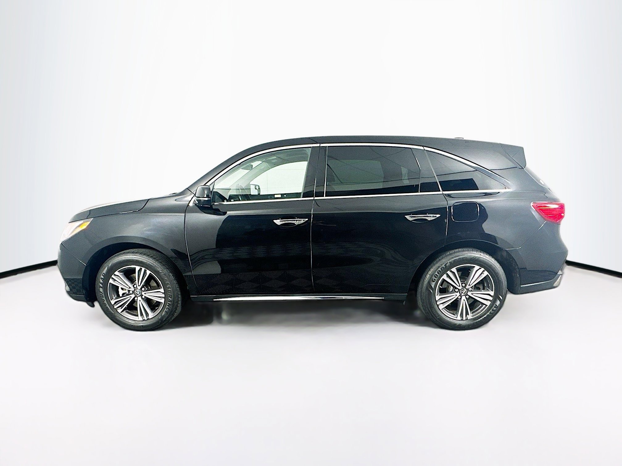 Used 2018 Acura MDX SH-AWD image 4