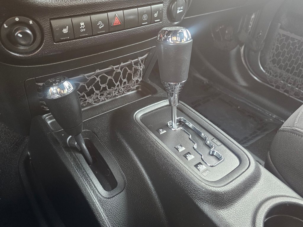 Used 2017 Jeep Wrangler Unlimited Sport image 11