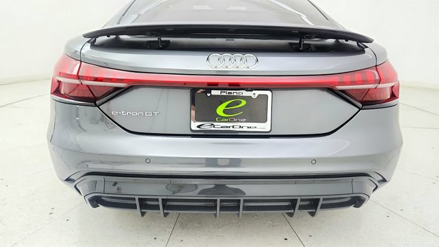 Used 2023 Audi e-tron GT Premium Plus AWD/4WD image 31