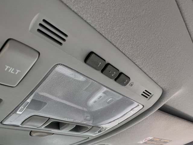 Used 2006 Lexus RX 330 FWD image 23