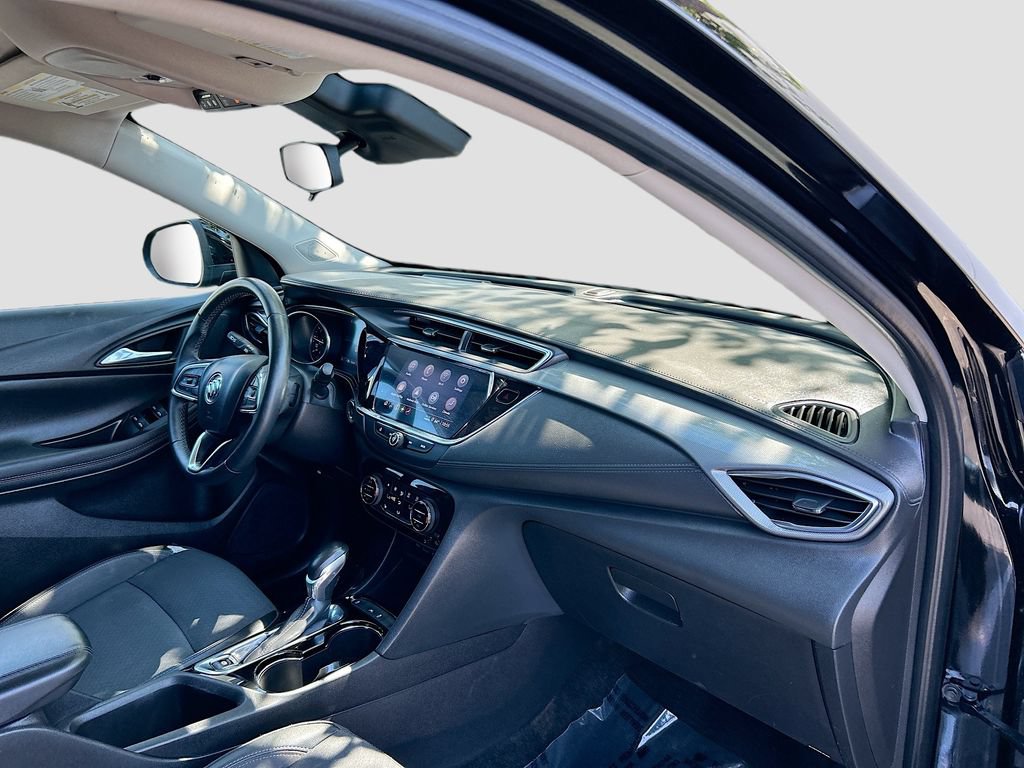 Used 2021 Buick Encore GX Select FWD image 27