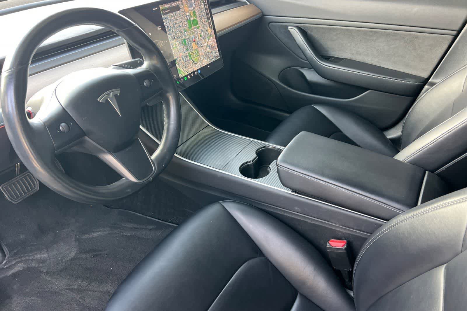 Used 2018 Tesla Model 3 Long Range RWD image 14