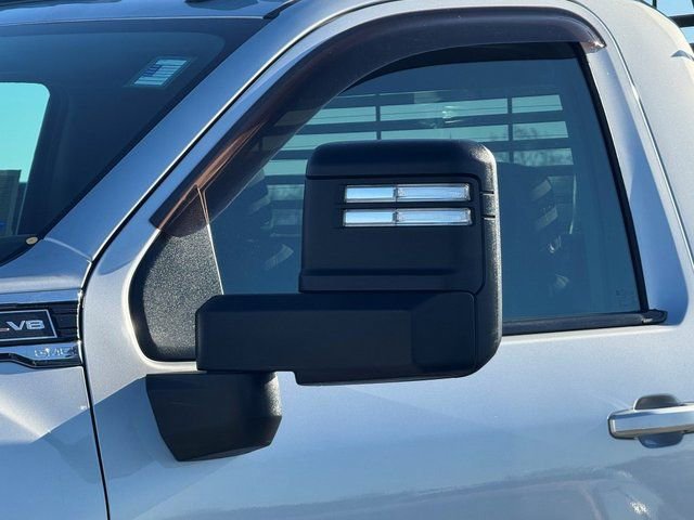 Used 2022 GMC Sierra 3500 SLE w/ SLE Convenience Package image 4