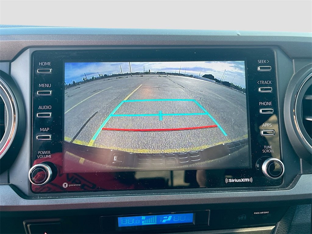 Used 2022 Toyota Tacoma TRD Off-Road image 13