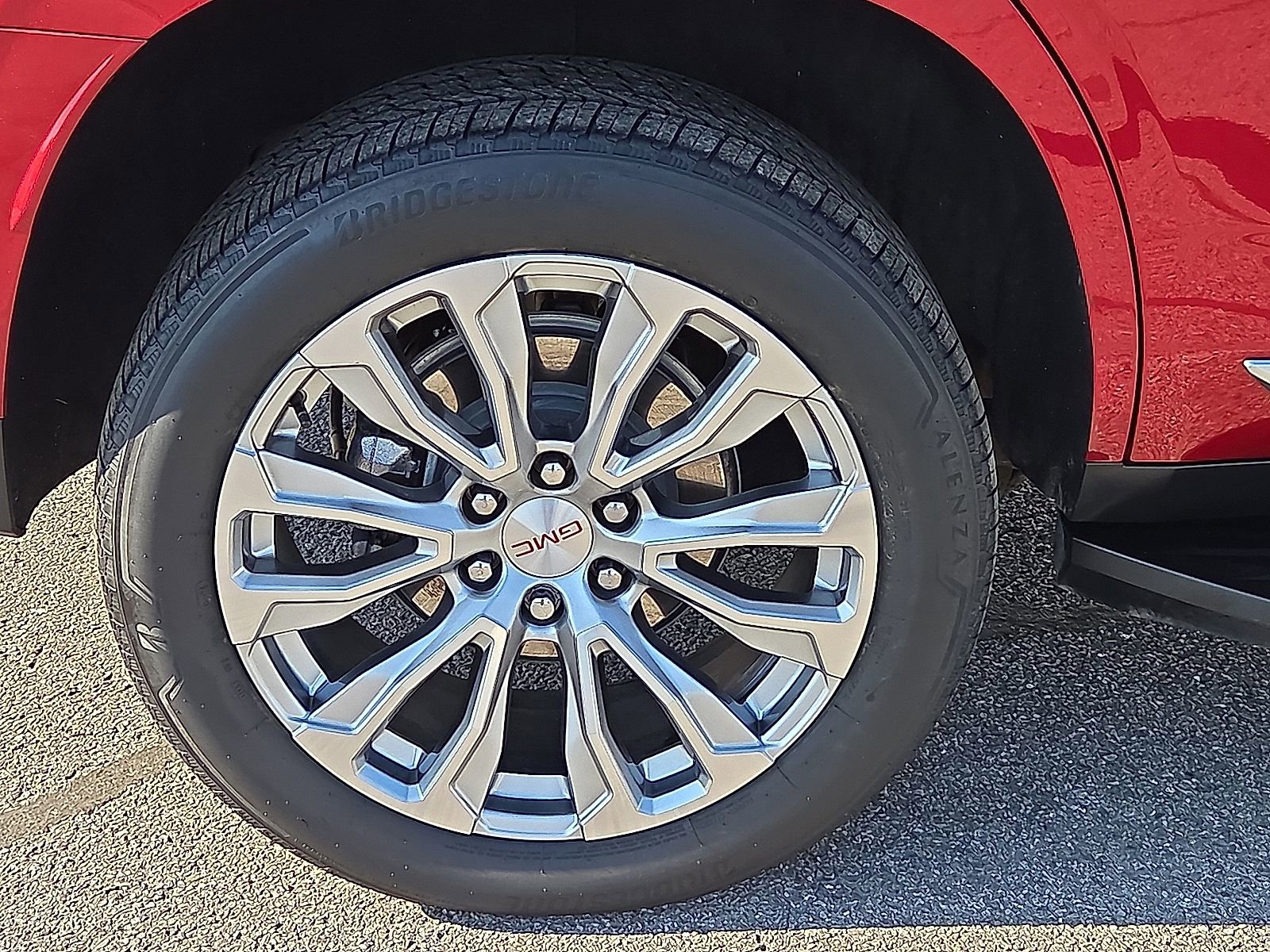 Certified 2024 GMC Yukon Denali AWD/4WD image 7