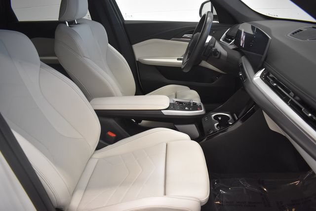 Used 2026 BMW X1 xDrive28i AWD/4WD image 19
