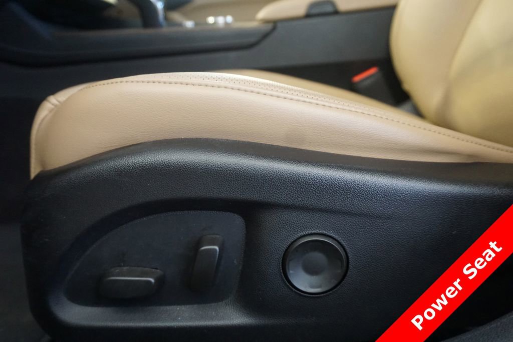 Used 2023 Cadillac CT5 Luxury image 6