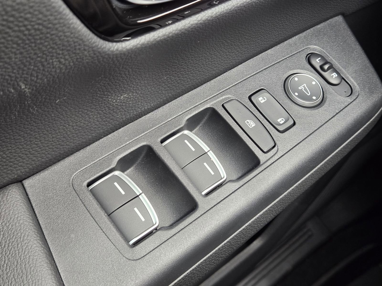 New 2026 Honda CR-V EX-L image 20