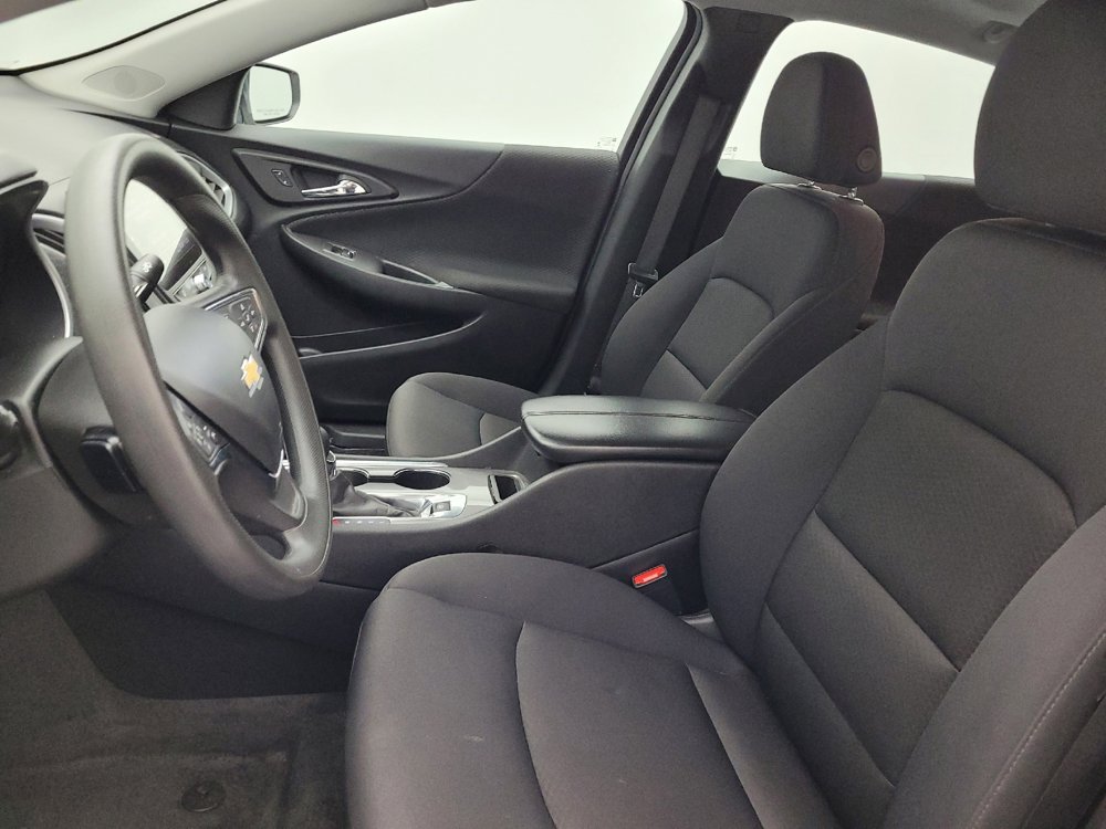 Used 2024 Chevrolet Malibu LT image 17