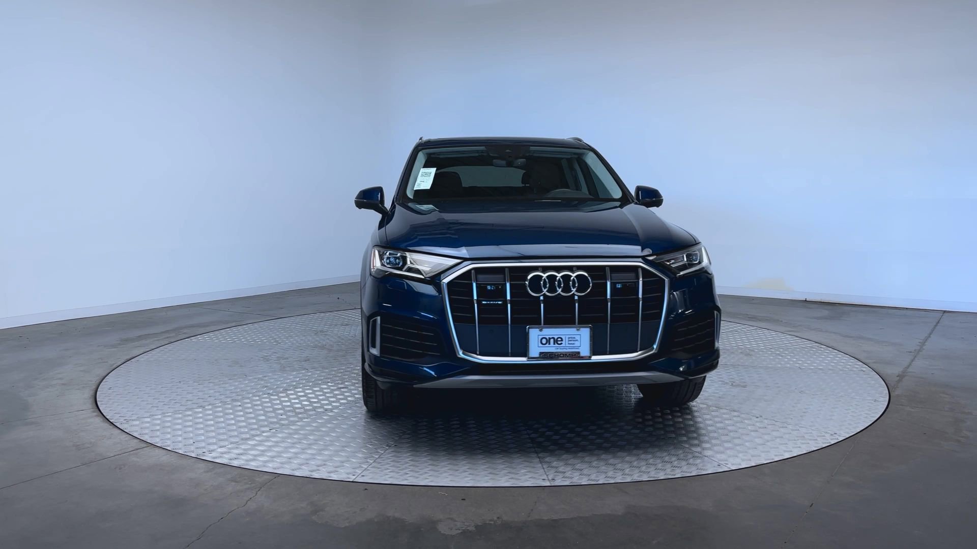 Used 2022 Audi Q7 2.0T Premium Plus w/ Premium Plus Package AWD/4WD image 3