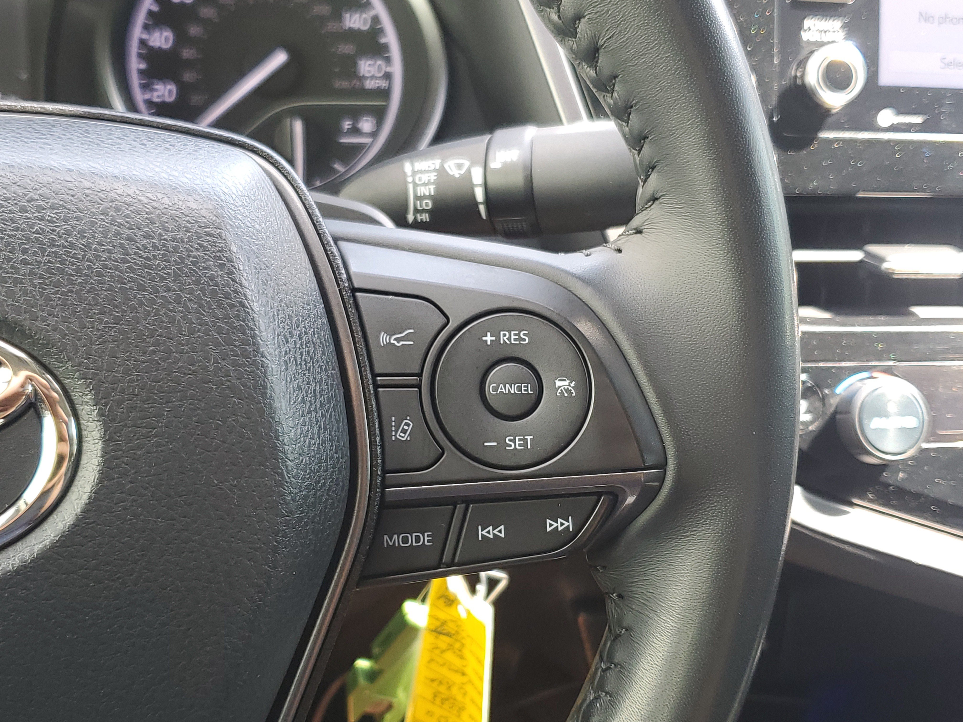 Used 2023 Toyota Camry SE FWD image 23
