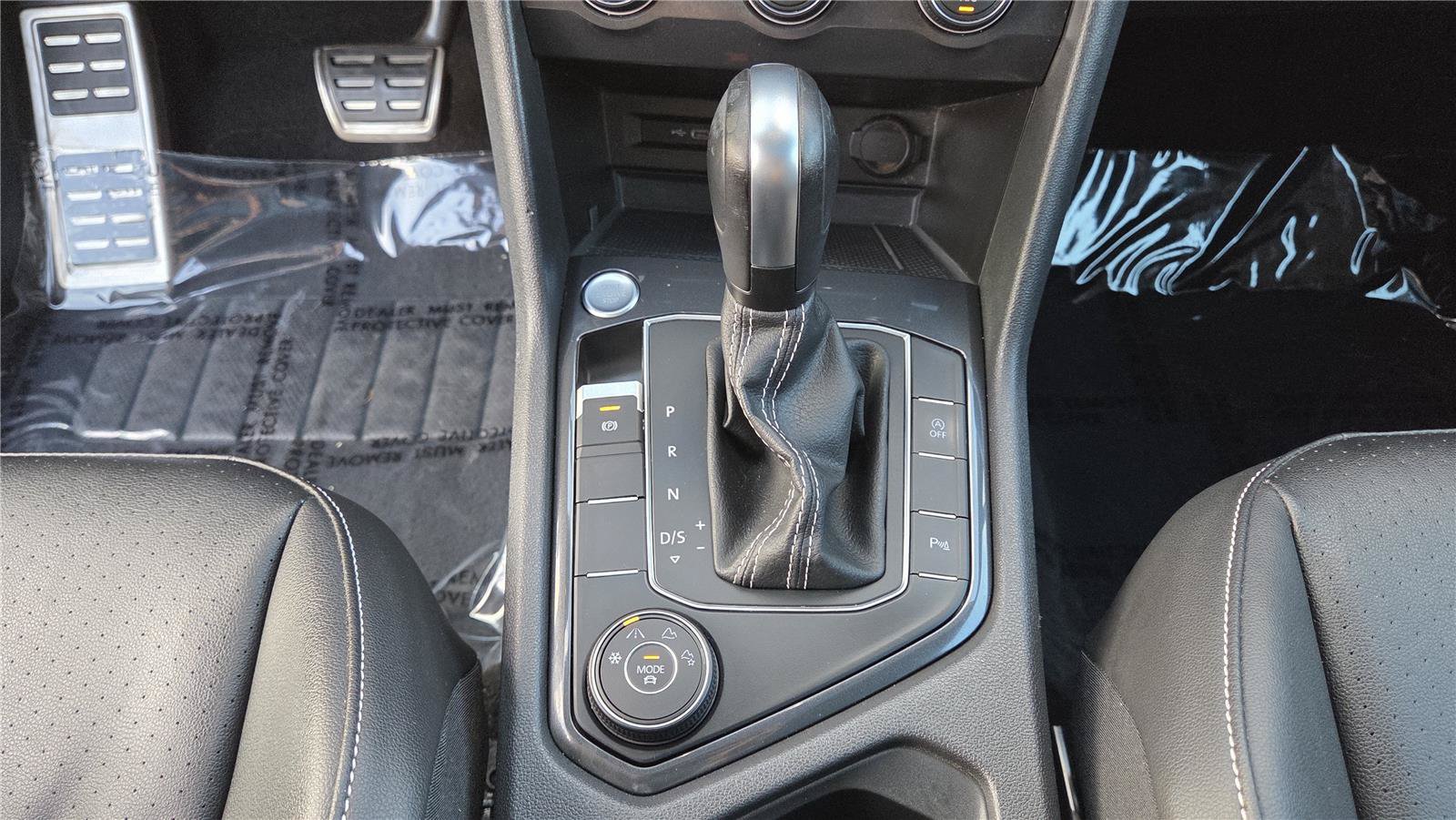 Used 2021 Volkswagen Tiguan SE R-Line AWD/4WD image 24