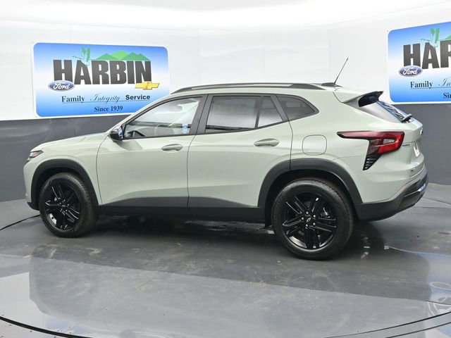 New 2026 Chevrolet Trax ACTIV w/ Sunroof Package FWD image 3