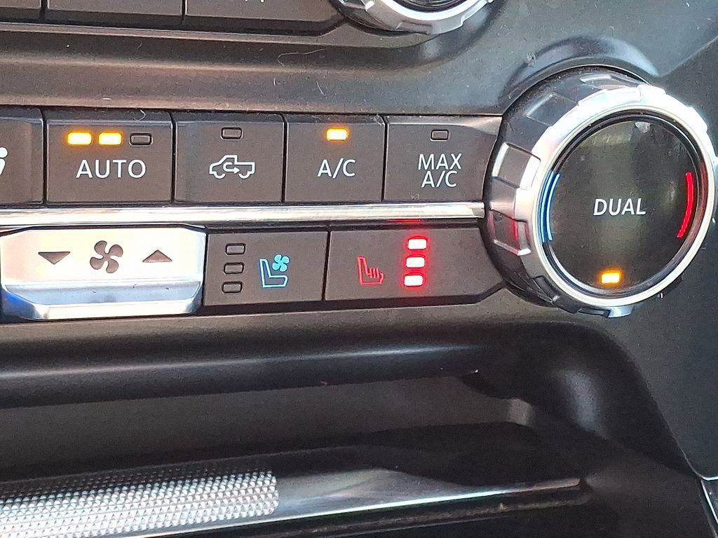 Used 2022 Ford F150 Lariat image 24