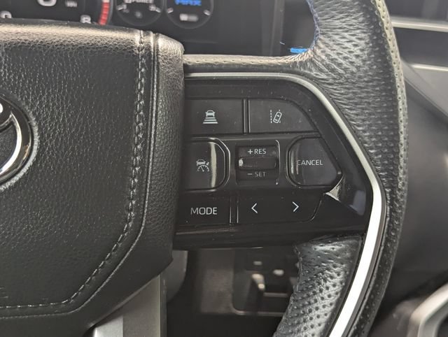 Used 2024 Toyota Sequoia Platinum AWD/4WD image 19