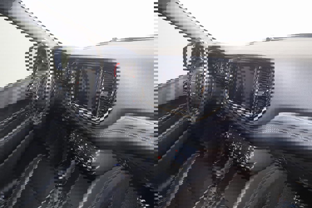 Used 2022 Dodge Durango GT image 41