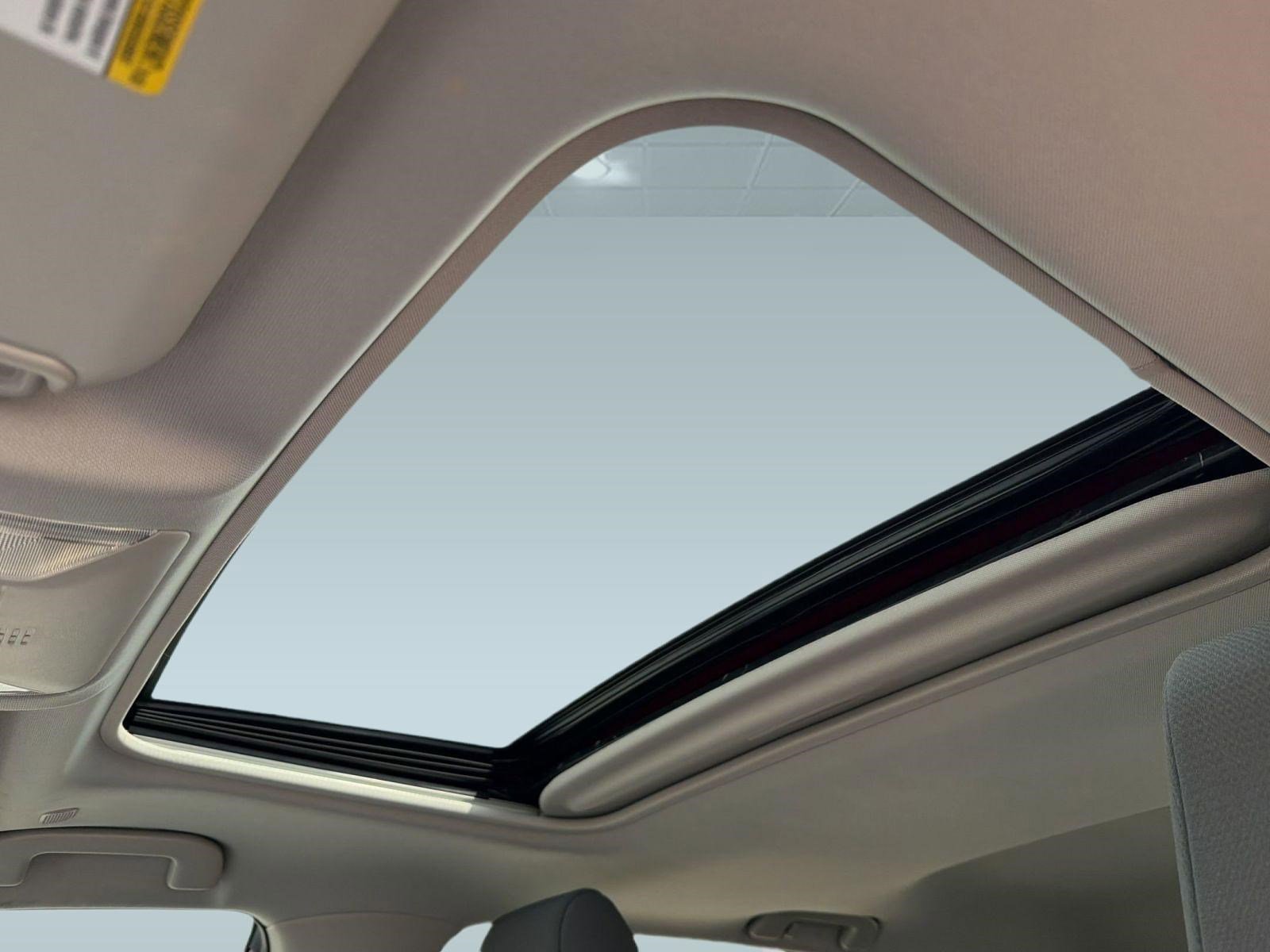 Used 2024 Toyota RAV4 XLE w/ Convenience Package image 14