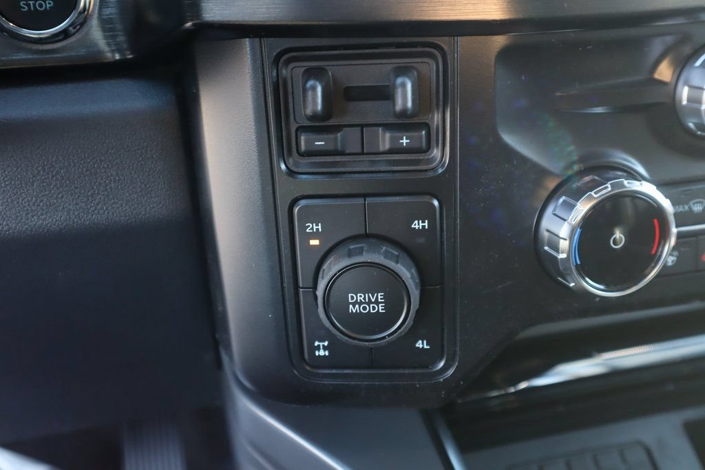New 2026 Ford F250 Lariat w/ Black Appearance Package AWD/4WD image 9
