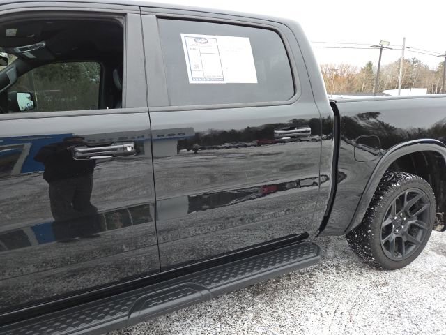 Used 2022 RAM 1500 Laramie w/ Night Edition image 39