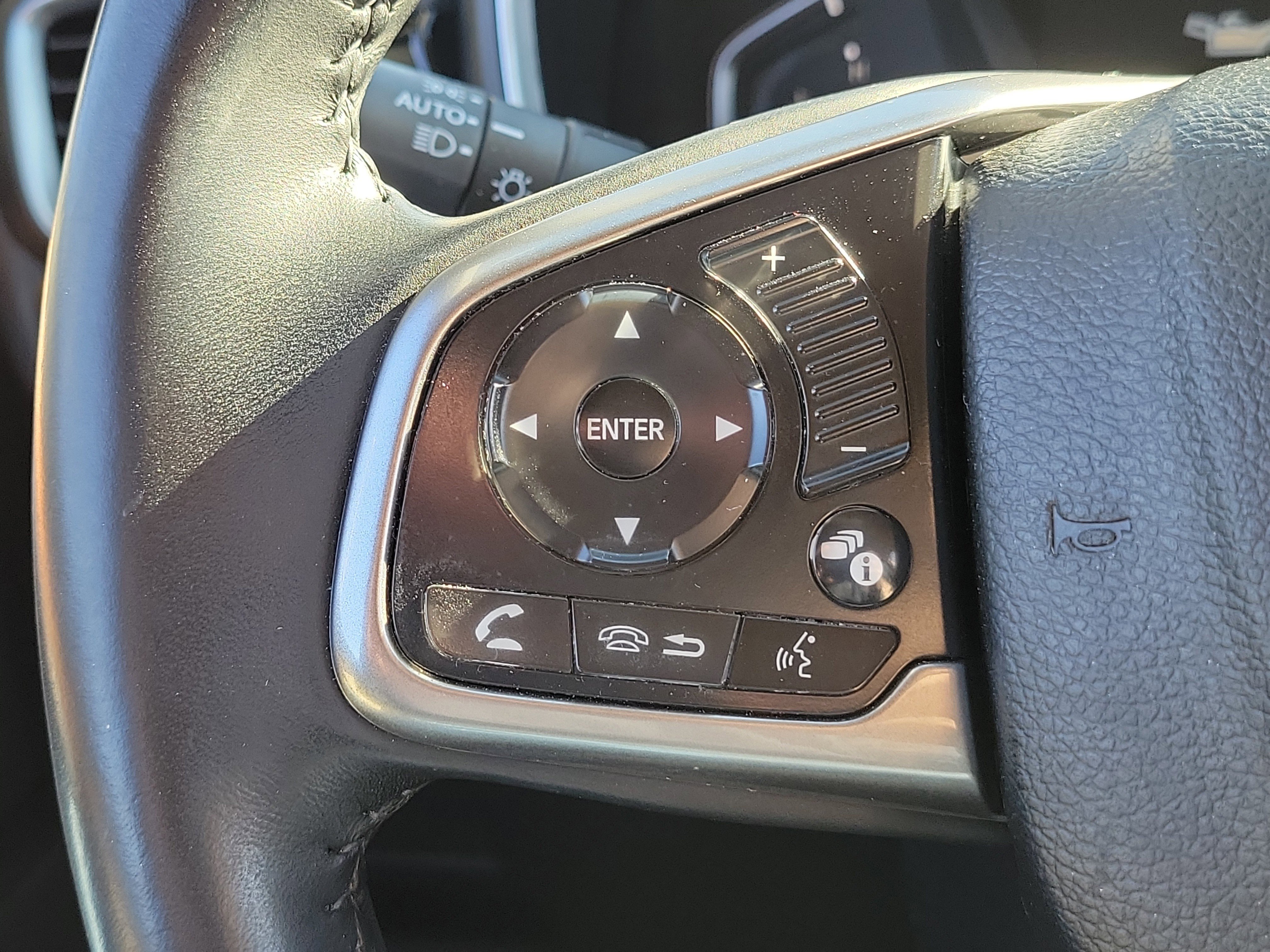 Used 2018 Honda CR-V Touring image 27