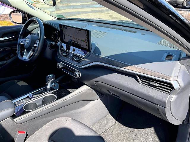 Certified 2023 Nissan Altima 2.5 SV w/ SV Premium Package image 14