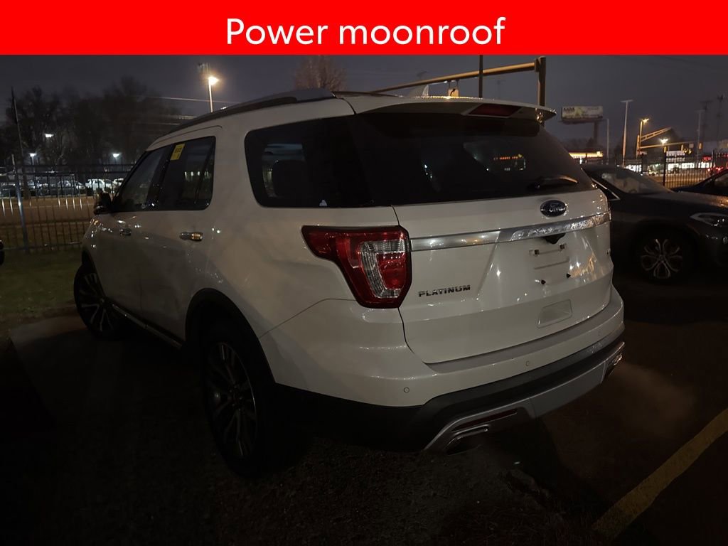 Used 2017 Ford Explorer Platinum image 4