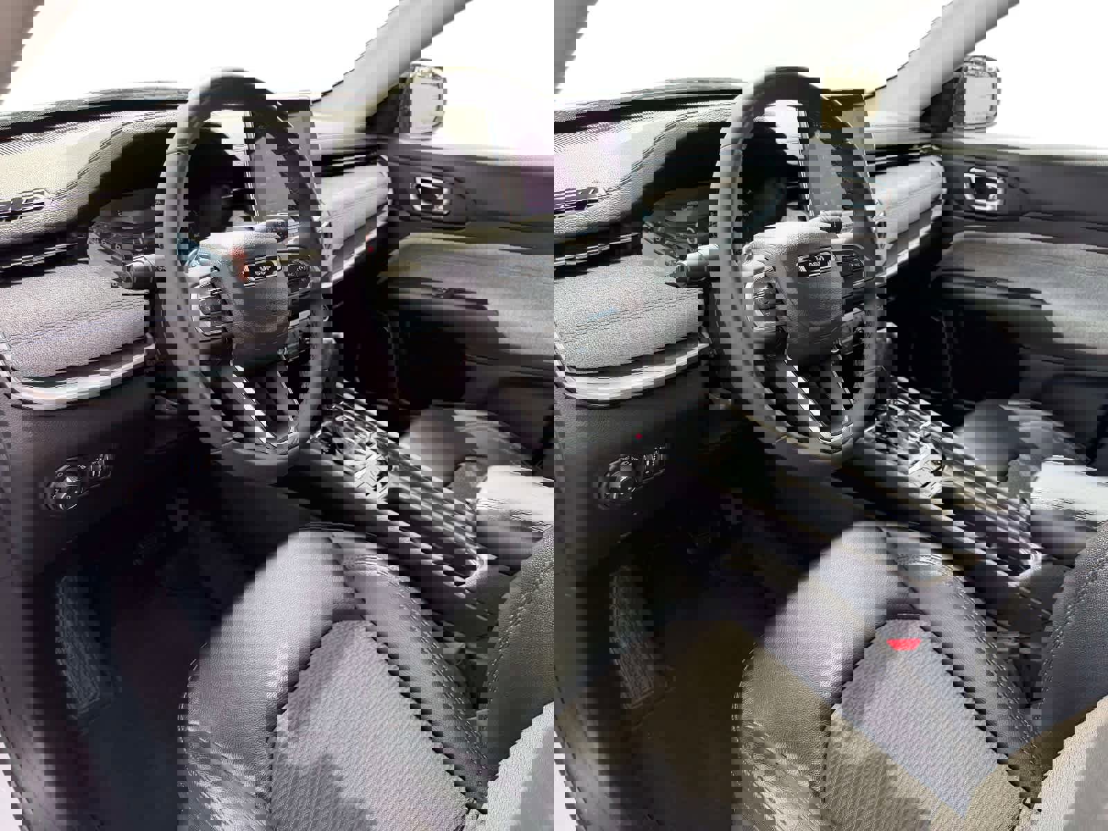 Used 2022 Jeep Compass Latitude image 10