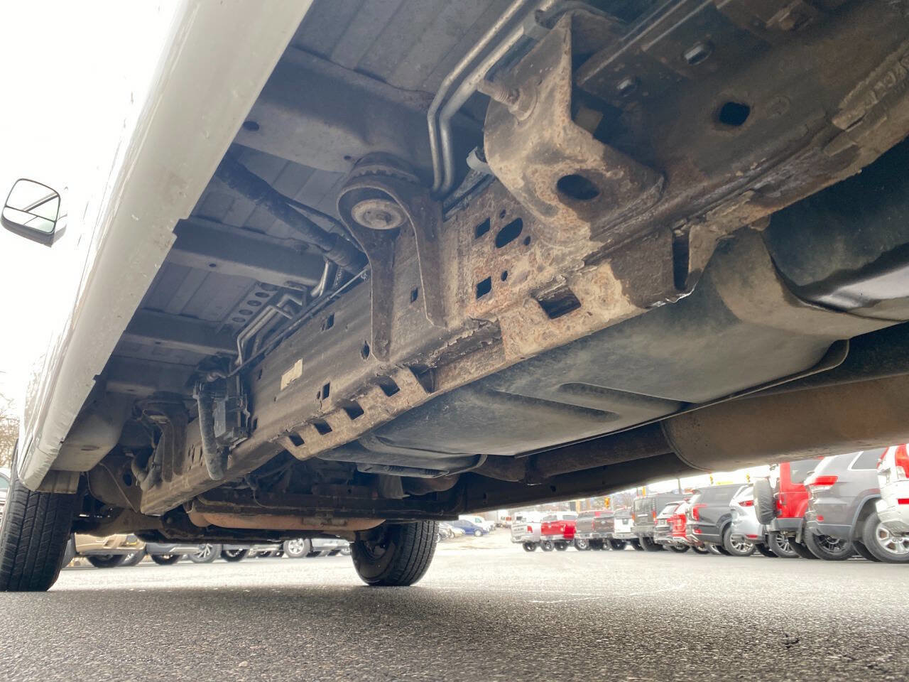 Used 2018 Chevrolet Express 3500 LS image 31