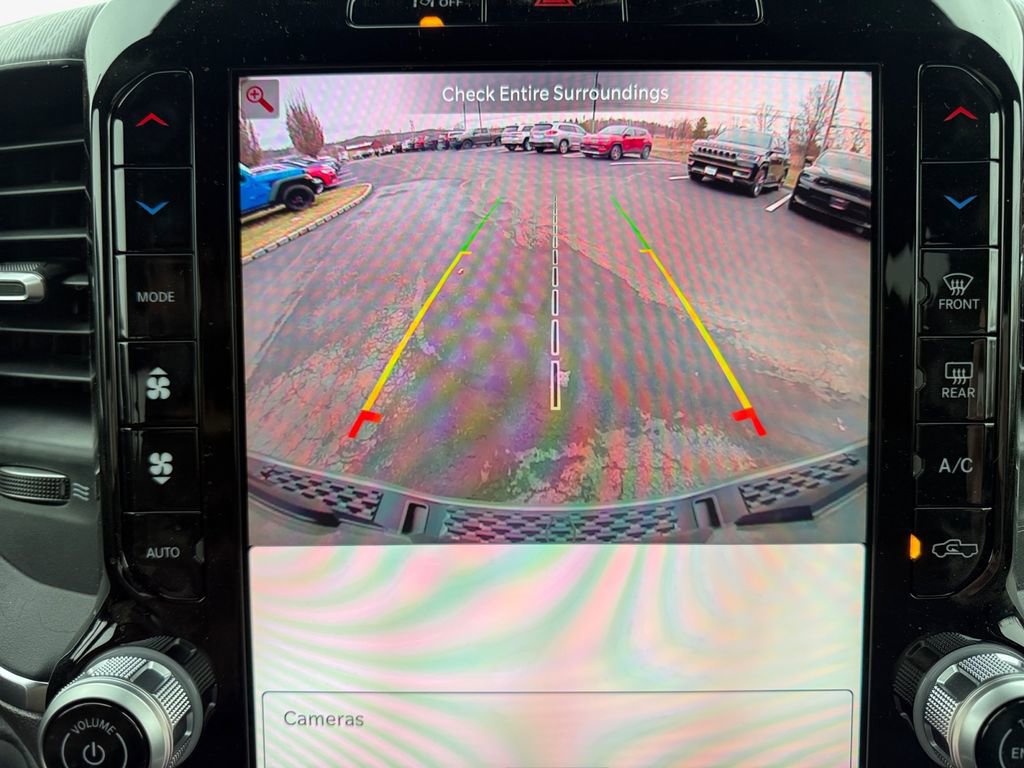 New 2026 RAM 1500 4x4 Crew Cab image 13